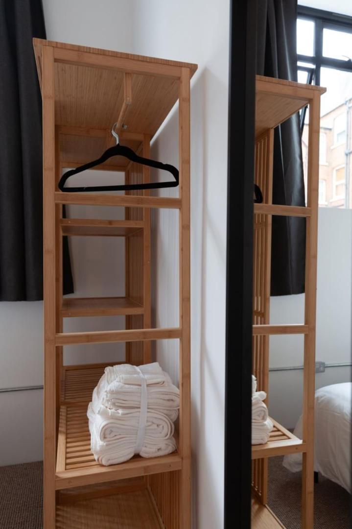 Stylish Comfort In London 핀칠리 외부 사진