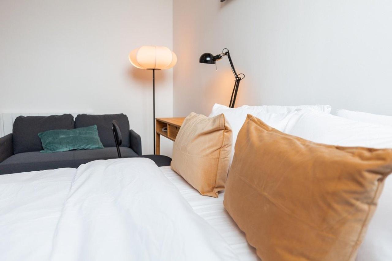 Stylish Comfort In London 핀칠리 외부 사진