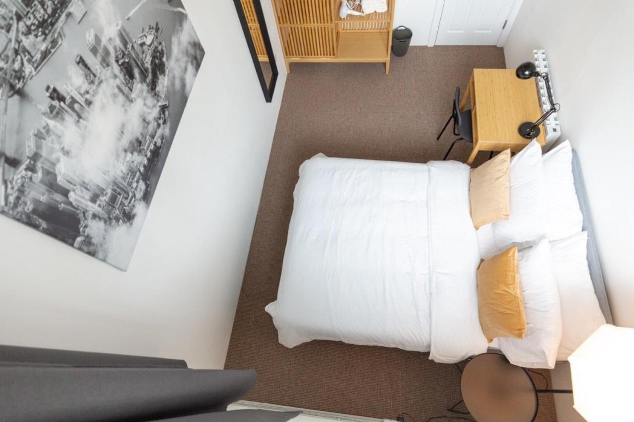 Stylish Comfort In London 핀칠리 외부 사진